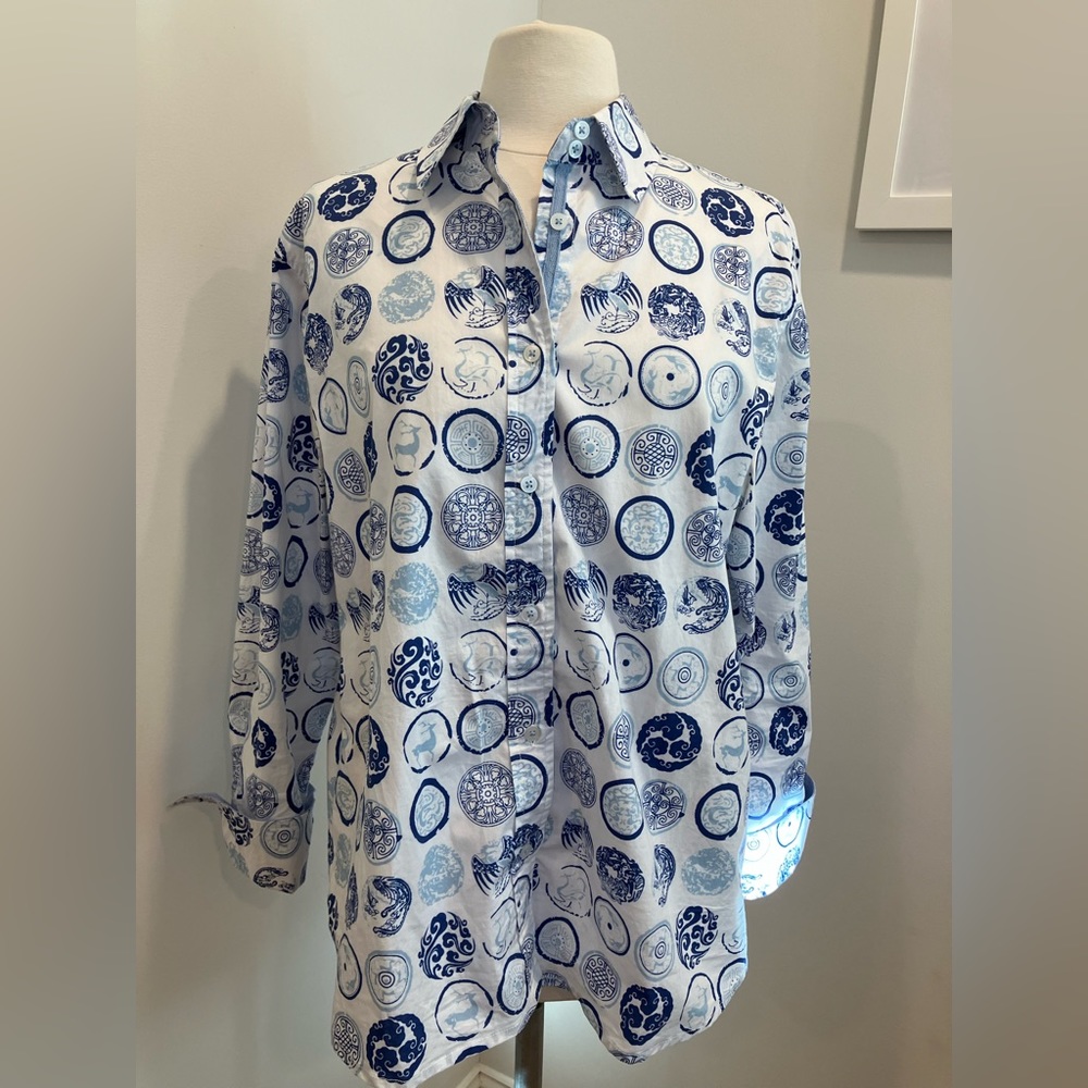 XL Dizzy Lizzie Button down